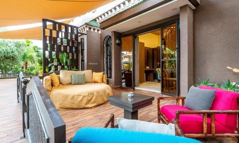 Junior Suite With Pool View